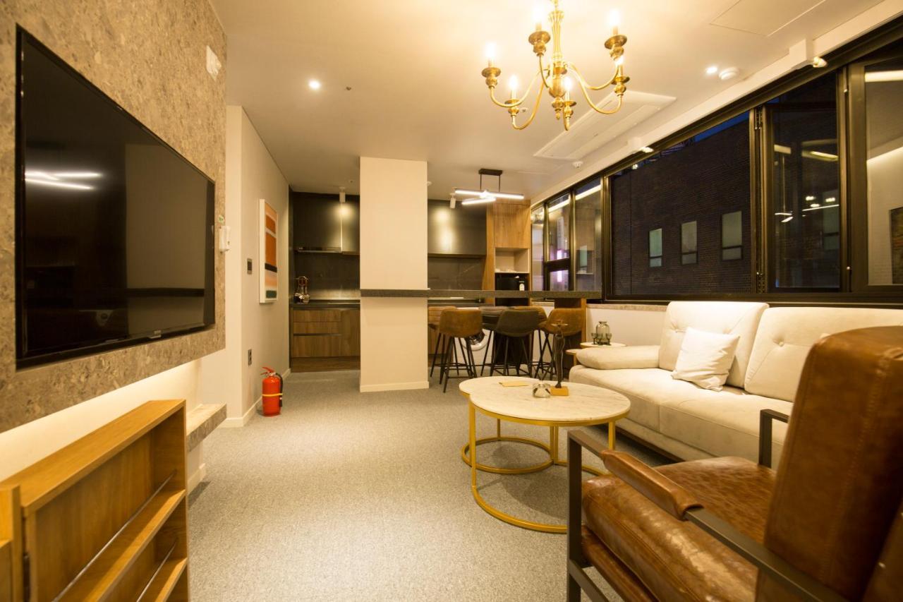 Uh Suite The Jongno Seul Dış mekan fotoğraf