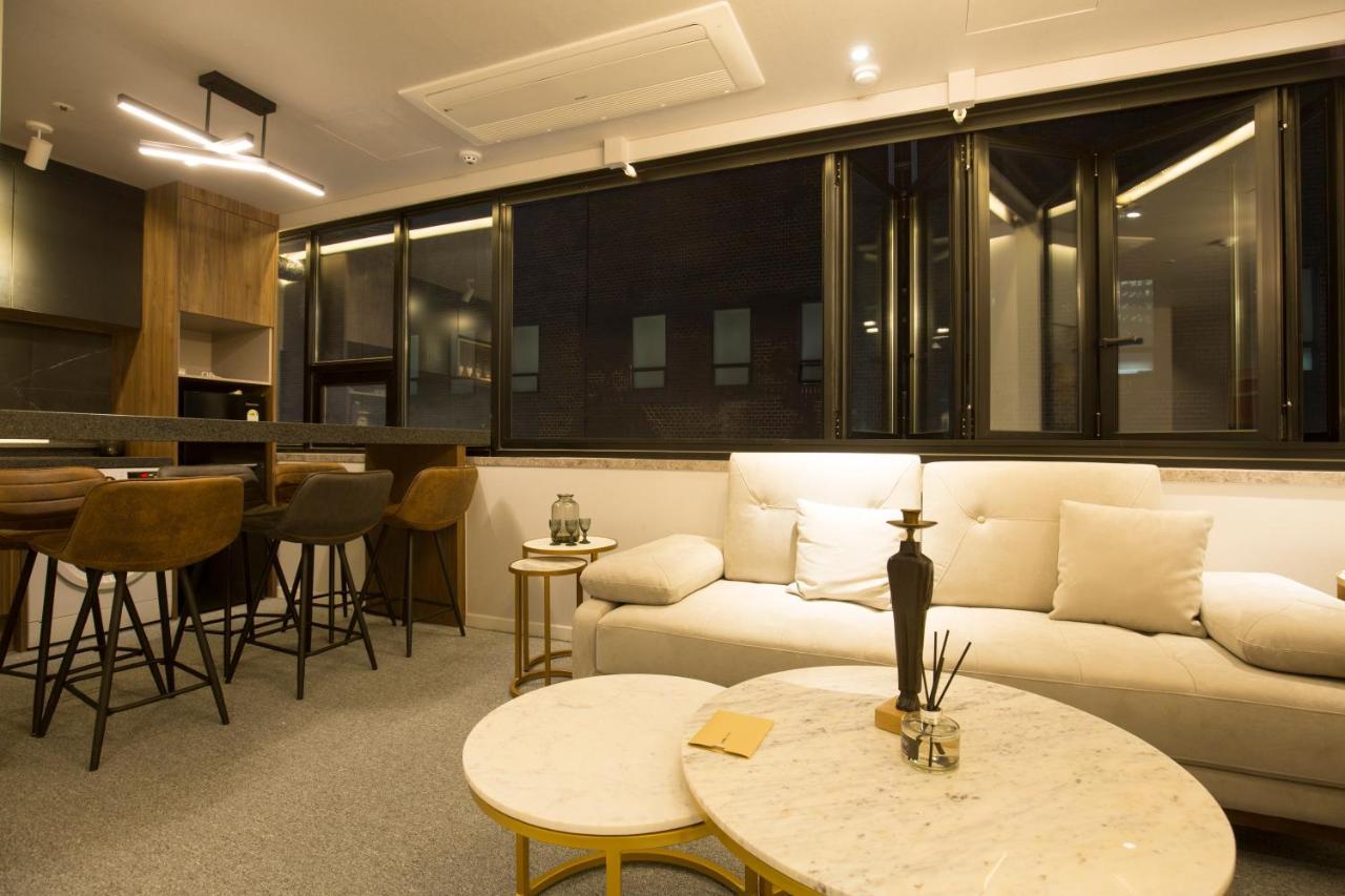 Uh Suite The Jongno Seul Dış mekan fotoğraf